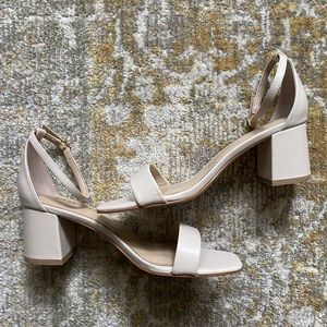 Birdy Grey neutral heel size 9